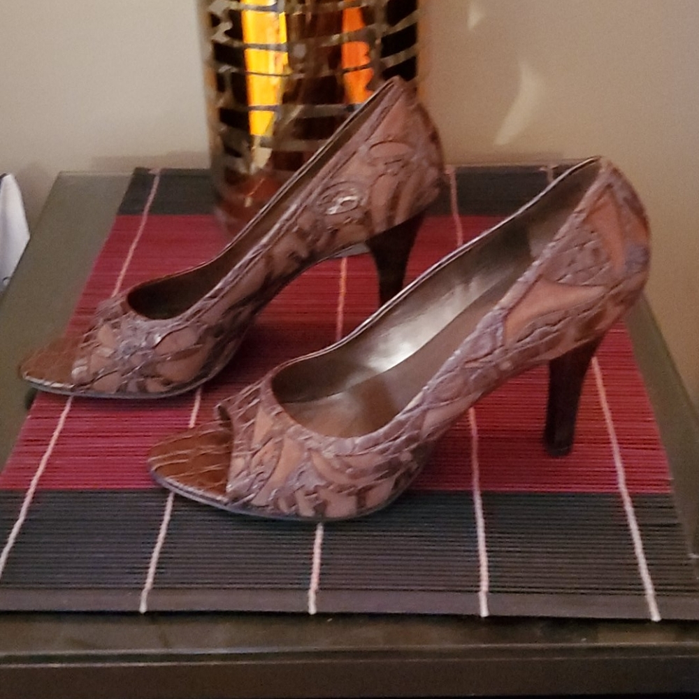 Shoes- high heels